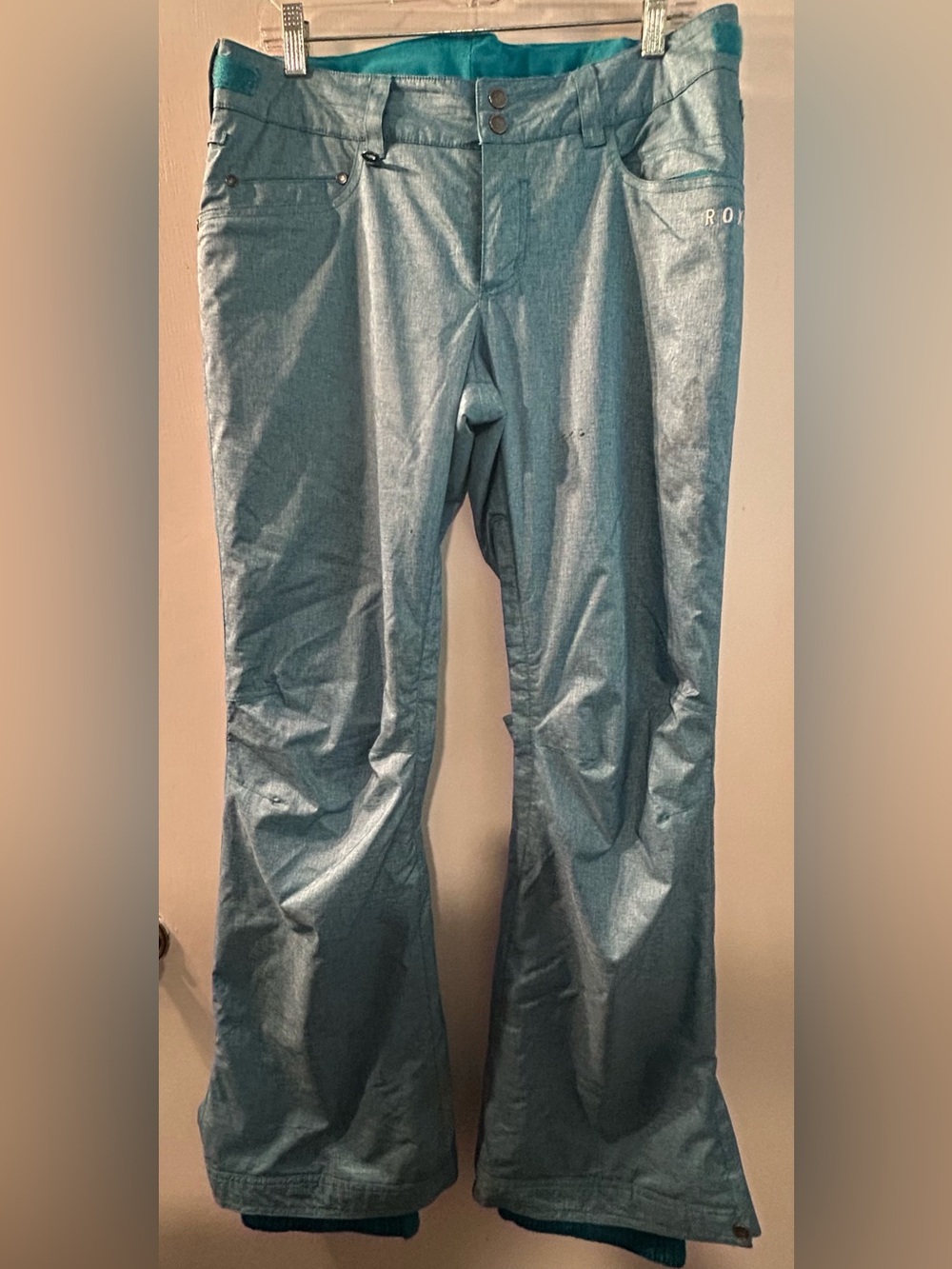 Women’s Roxy Teal snowboarding, pants, slim fit size M